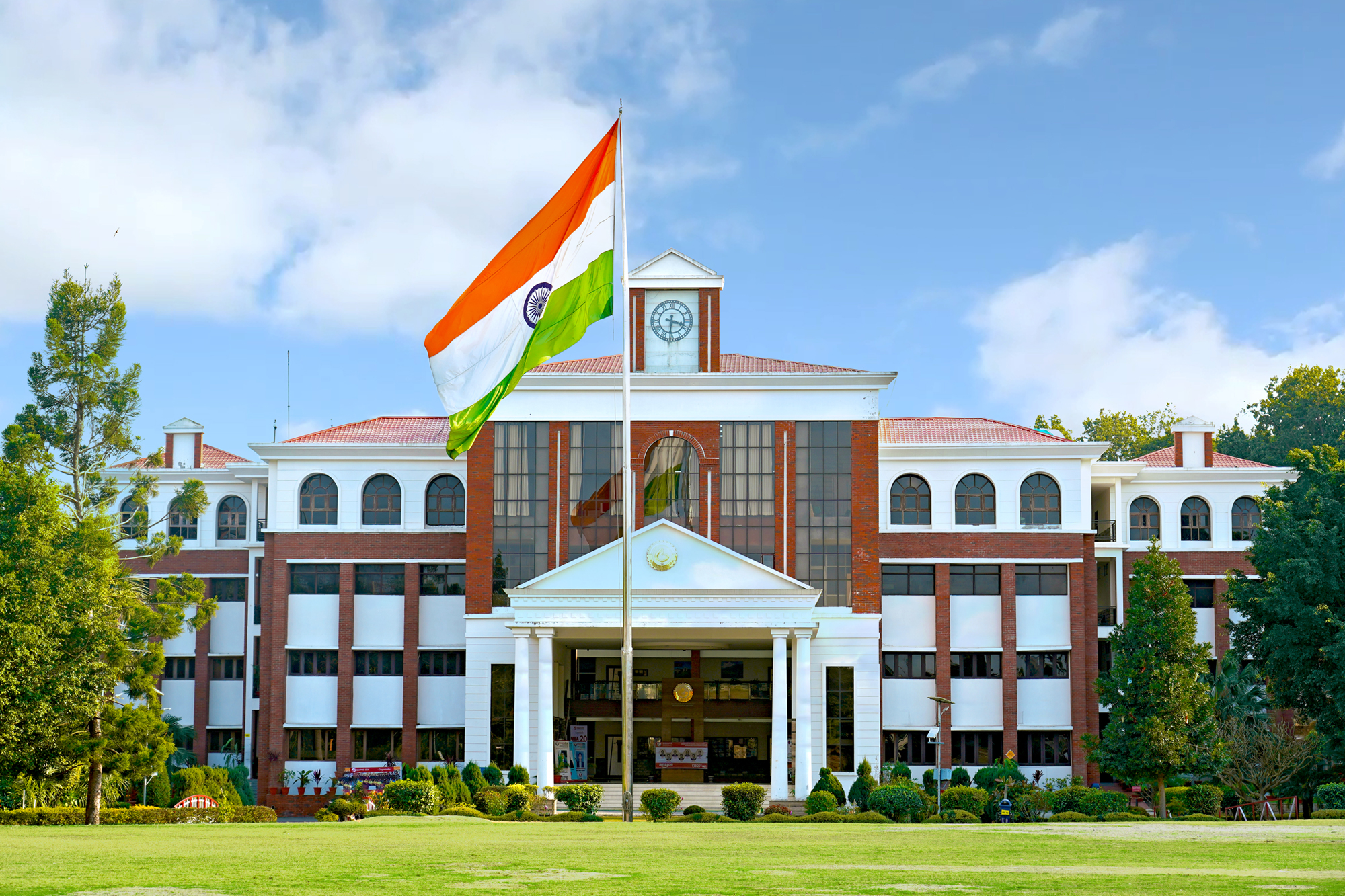 Graphic Era Deemed University