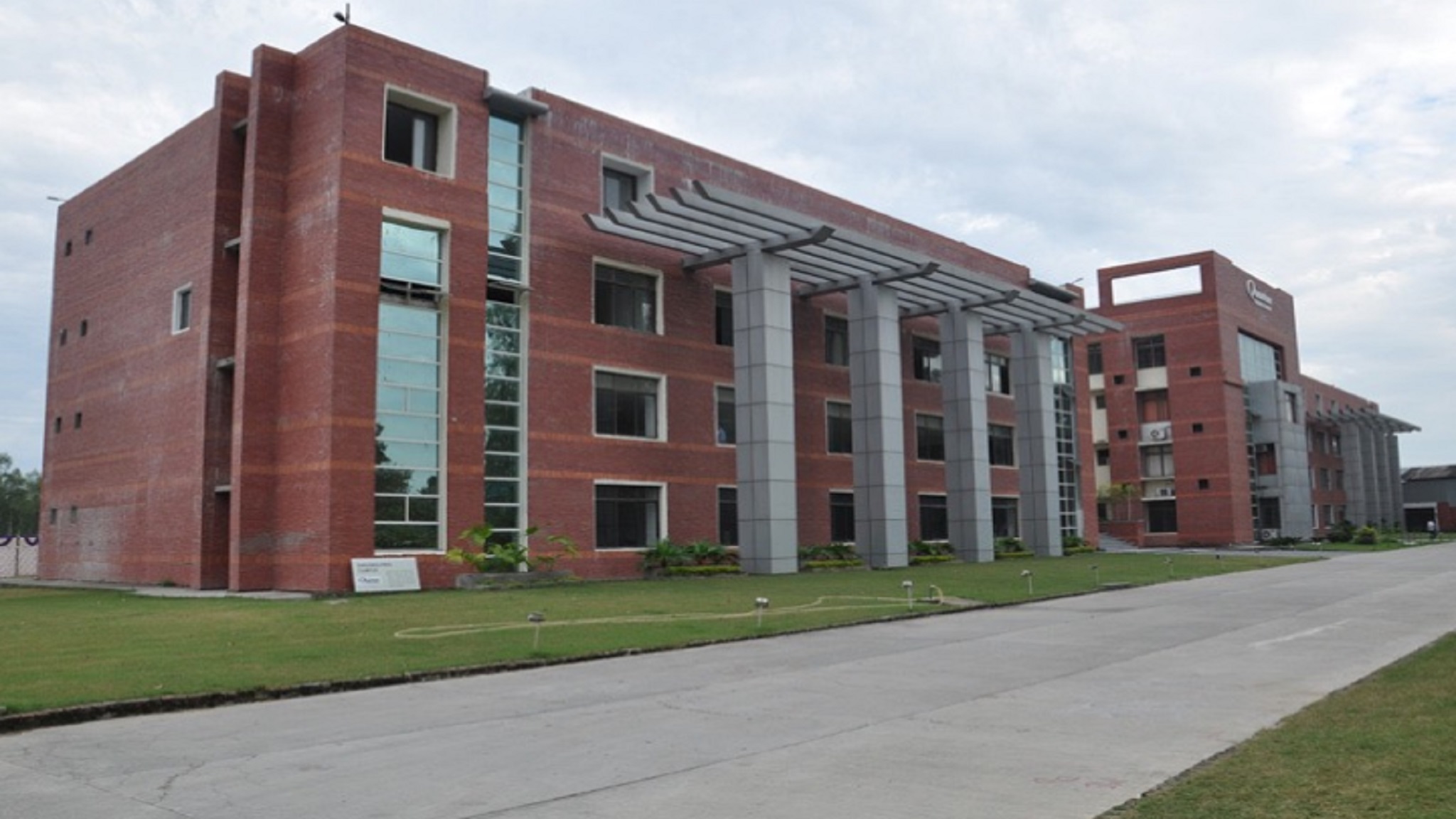Best BCA Colleges in Dehradun 2024-25